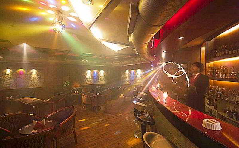 Super Townhouse Koyambedu Hotel Chennai Luaran gambar
